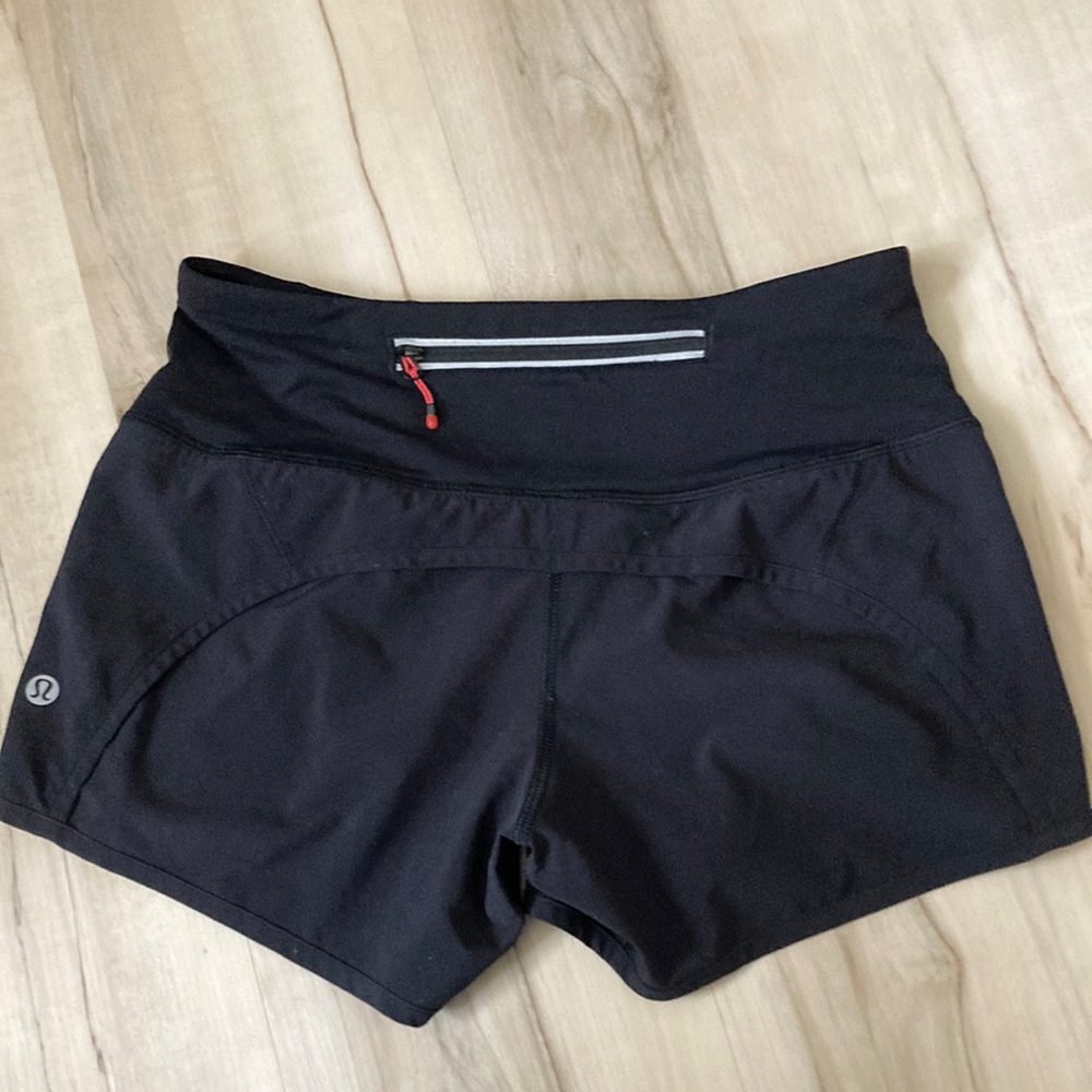 Lulu lemon athletic short